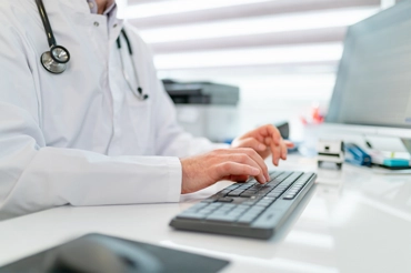 Getting A Medicare Specialist Referral Online –What Does It Involve?